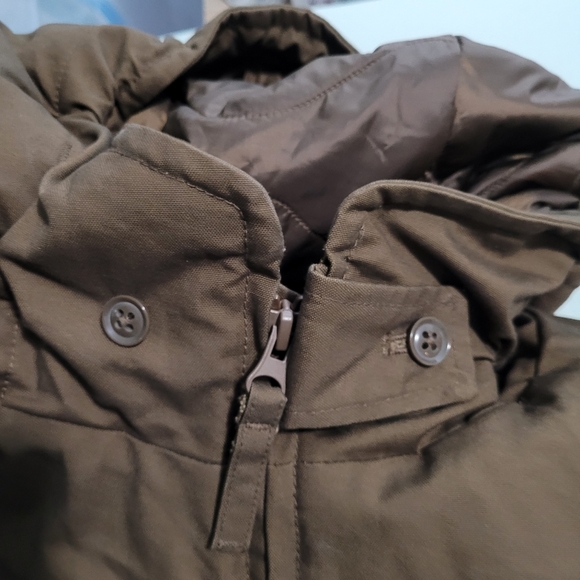 Uniqlo PUFFTECH Utility Jacket (HEATTECH) - Size Large, Brown - Picture 11 of 16